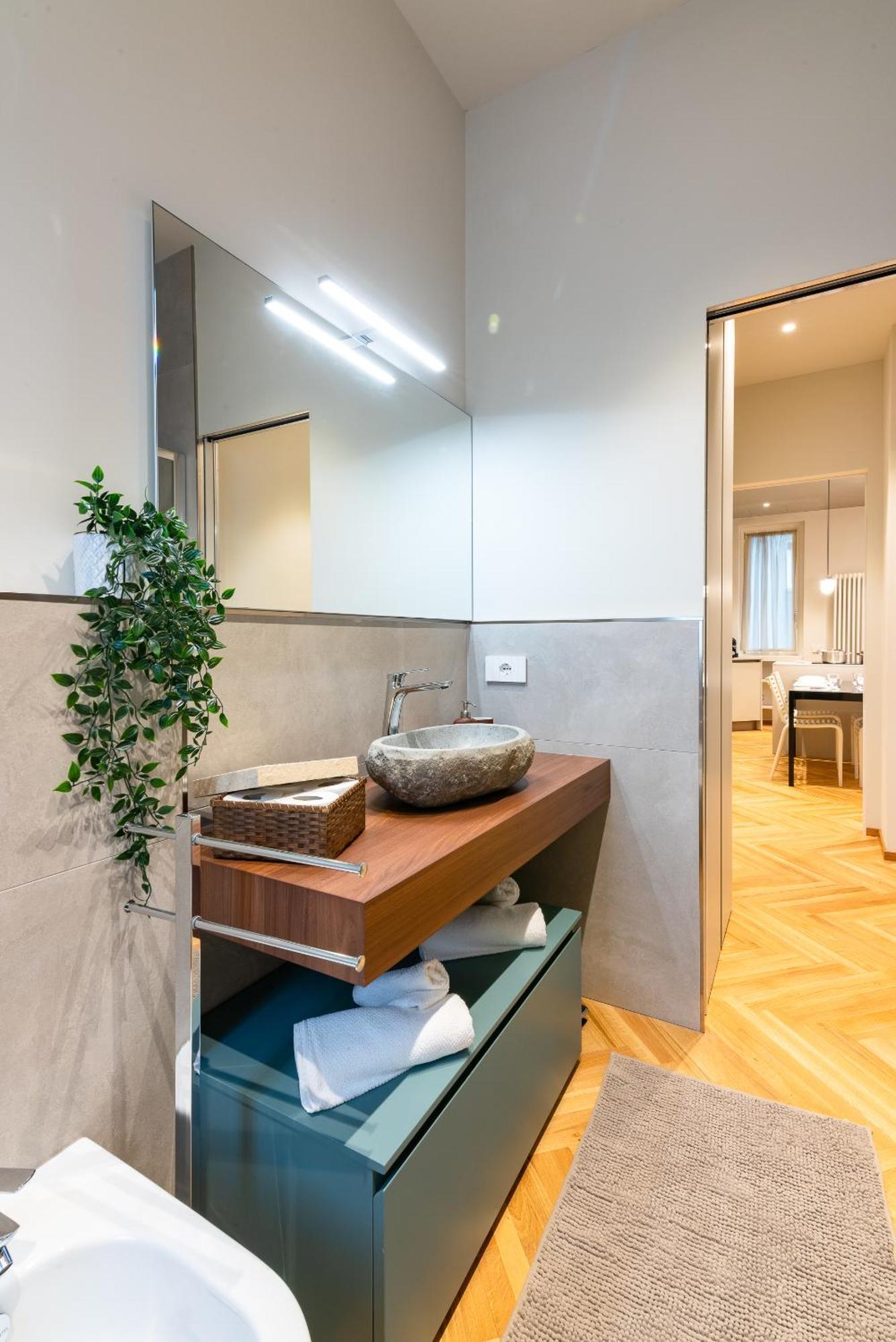 Apartamento Elegant Design Apartmentduomo-naviglia/c E Wi-fi Milán